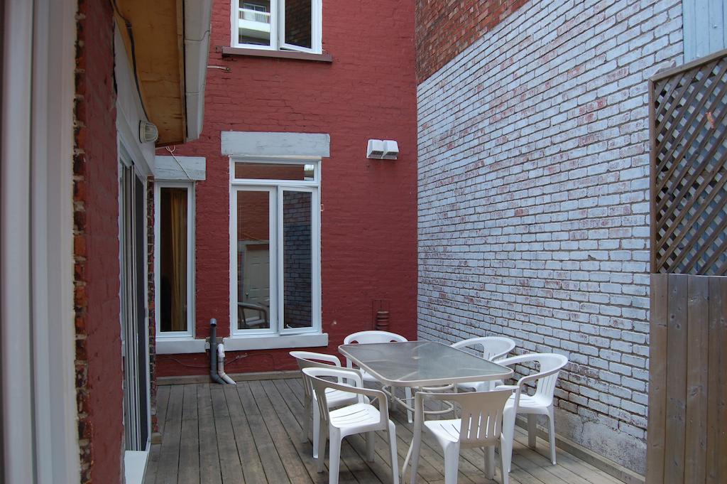 Le Simone Bed & Breakfast Montreal Habitación foto